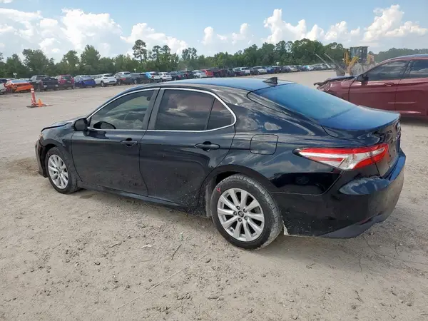 4T1B11HK3KU706338 2019 TOYOTA CAMRY - Image 2