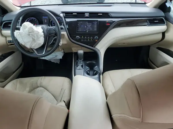4T1B11HK3KU706646 2019 TOYOTA CAMRY - Image 8
