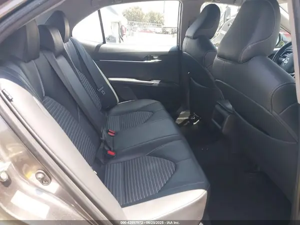 4T1B11HK3KU710874 2019 TOYOTA CAMRY - Image 8