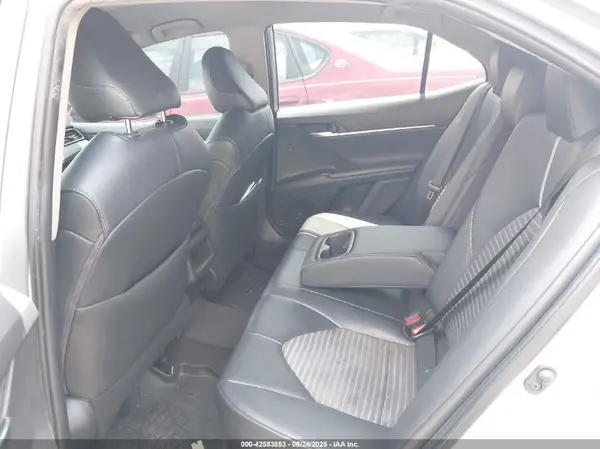 4T1B11HK3KU714035 2019 TOYOTA CAMRY - Image 8
