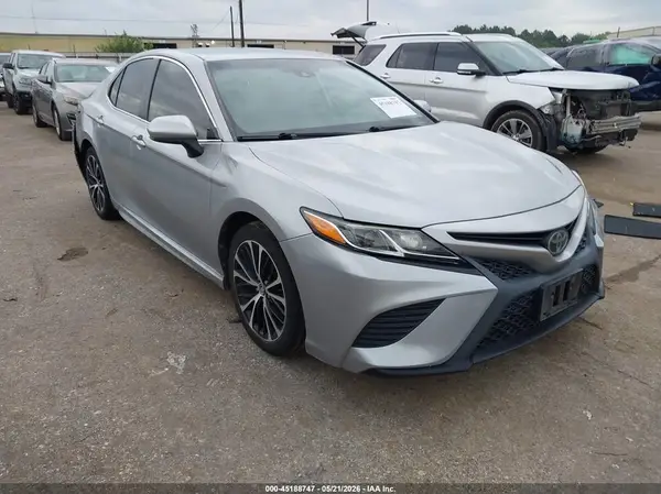 4T1B11HK3KU717047 2019 TOYOTA CAMRY - Image 1