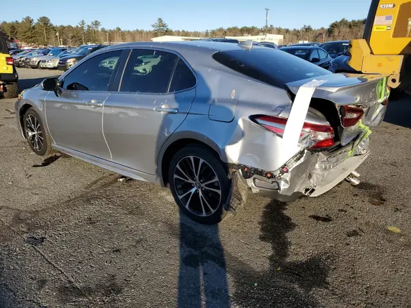 4T1B11HK3KU726766 2019 TOYOTA CAMRY - Image 2