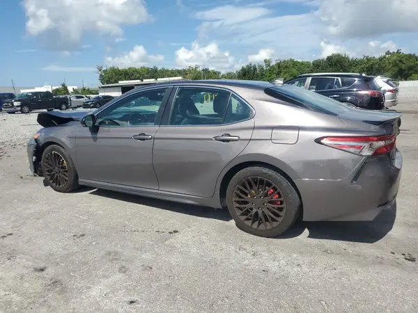 4T1B11HK3KU726878 2019 TOYOTA CAMRY - Image 2