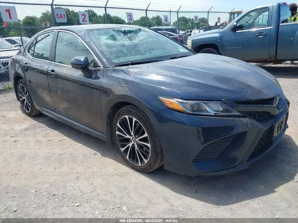 4T1B11HK3KU730199 2019 TOYOTA CAMRY - Image 1