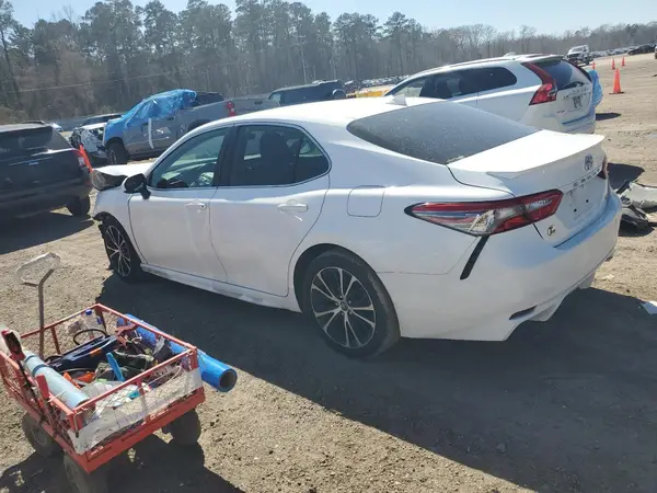 4T1B11HK3KU730803 2019 TOYOTA CAMRY - Image 2