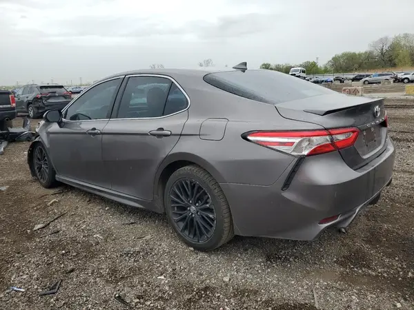 4T1B11HK3KU732227 2019 TOYOTA CAMRY - Image 2