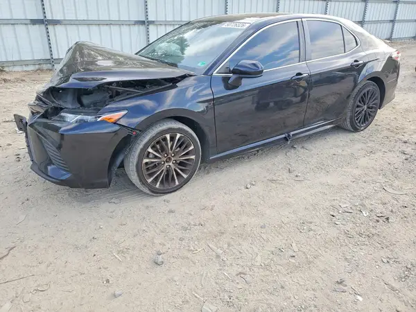 4T1B11HK3KU734043 2019 TOYOTA CAMRY - Image 1