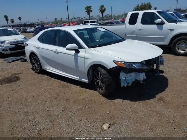 4T1B11HK3KU736410 2019 TOYOTA CAMRY - Image 1