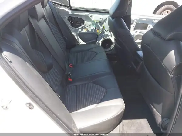 4T1B11HK3KU736410 2019 TOYOTA CAMRY - Image 8