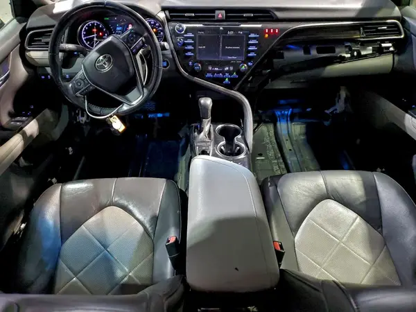 4T1B11HK3KU737105 2019 TOYOTA CAMRY - Image 8