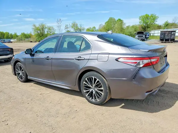 4T1B11HK3KU739193 2019 TOYOTA CAMRY - Image 2