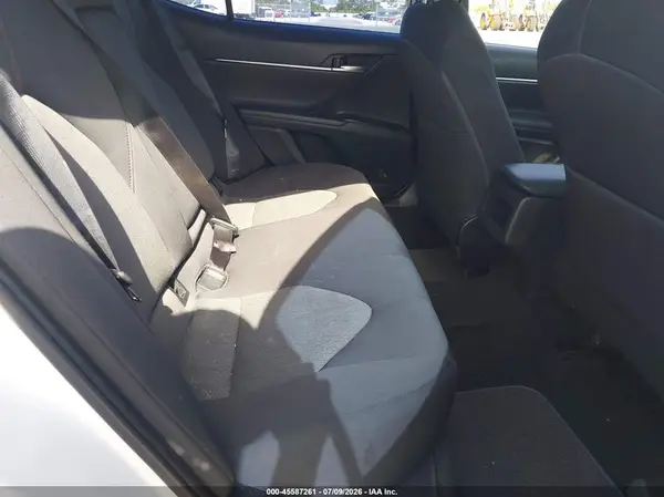 4T1B11HK3KU743969 2019 TOYOTA CAMRY - Image 8