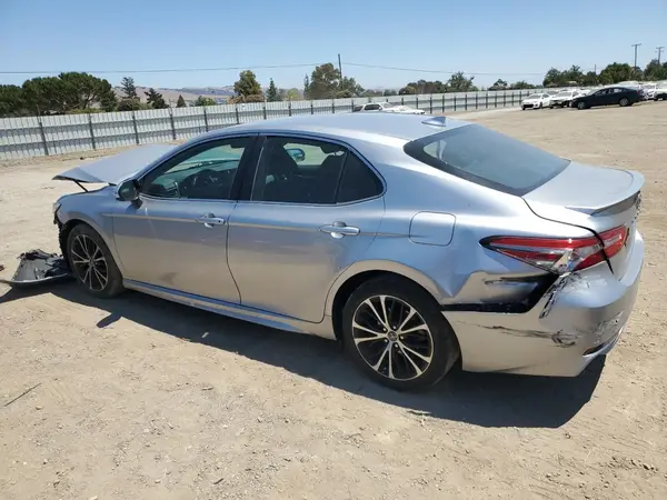 4T1B11HK3KU749285 2019 TOYOTA CAMRY - Image 2