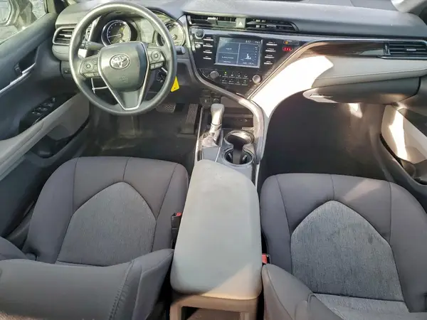4T1B11HK3KU750145 2019 TOYOTA CAMRY - Image 8