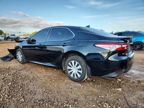 4T1B11HK3KU753160 2019 TOYOTA CAMRY - Image 2