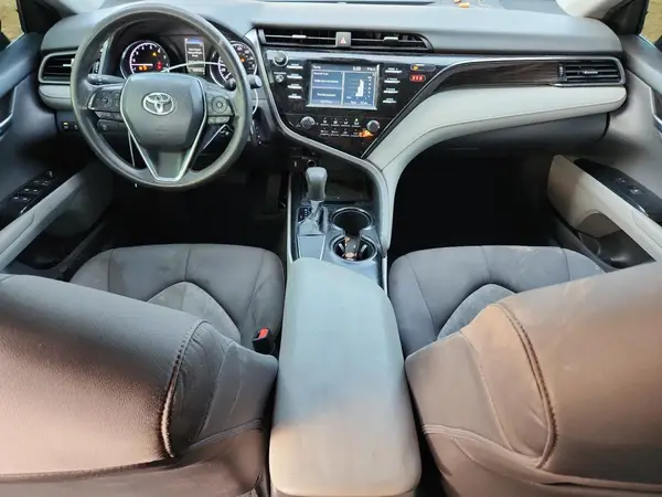 4T1B11HK3KU753160 2019 TOYOTA CAMRY - Image 8