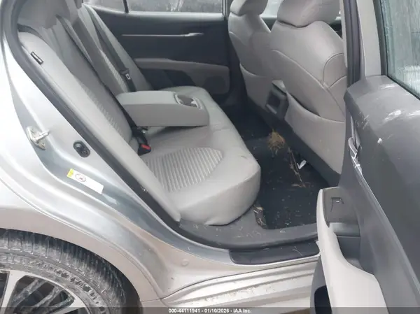 4T1B11HK3KU753434 2019 TOYOTA CAMRY - Image 8
