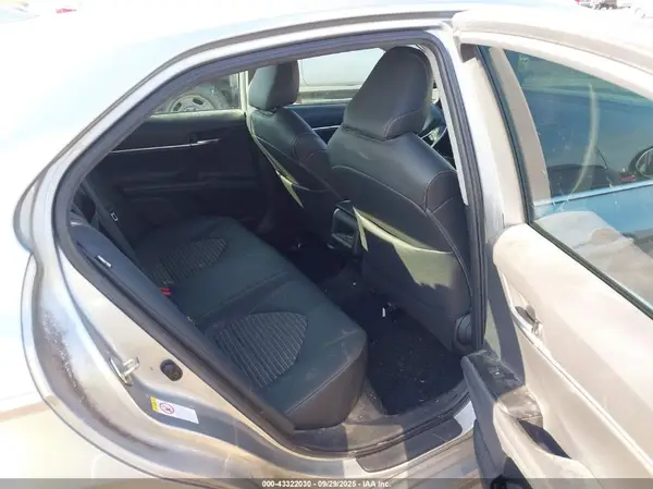 4T1B11HK3KU755619 2019 TOYOTA CAMRY - Image 8