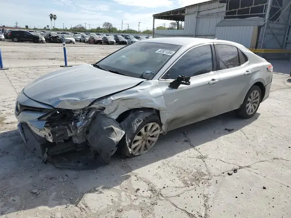 4T1B11HK3KU758567 2019 TOYOTA CAMRY - Image 1