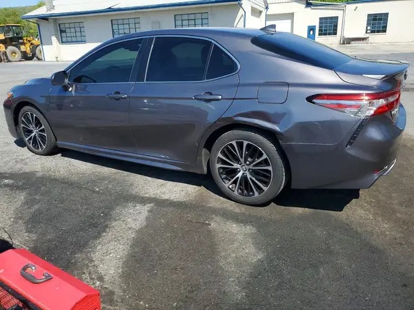 4T1B11HK3KU759007 2019 TOYOTA CAMRY - Image 2