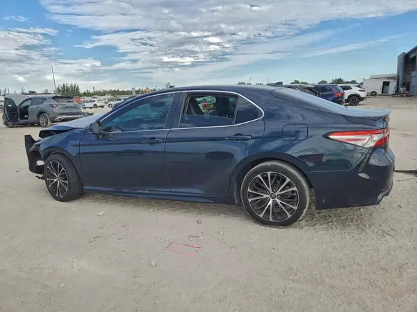 4T1B11HK3KU759668 2019 TOYOTA CAMRY - Image 2