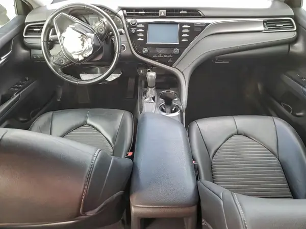 4T1B11HK3KU759668 2019 TOYOTA CAMRY - Image 8