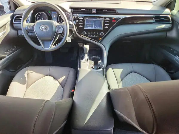 4T1B11HK3KU762697 2019 TOYOTA CAMRY - Image 8
