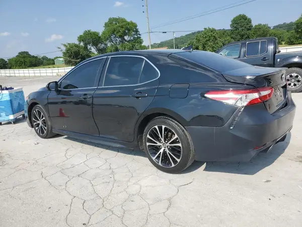 4T1B11HK3KU765213 2019 TOYOTA CAMRY - Image 2