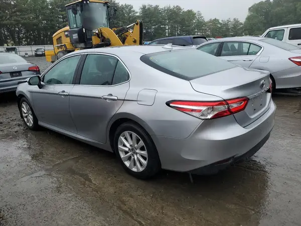 4T1B11HK3KU765874 2019 TOYOTA CAMRY - Image 2