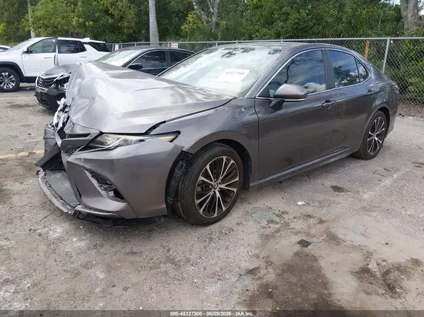 4T1B11HK3KU766314 2019 TOYOTA CAMRY - Image 2