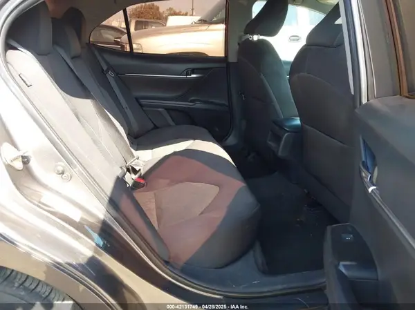 4T1B11HK3KU776759 2019 TOYOTA CAMRY - Image 8