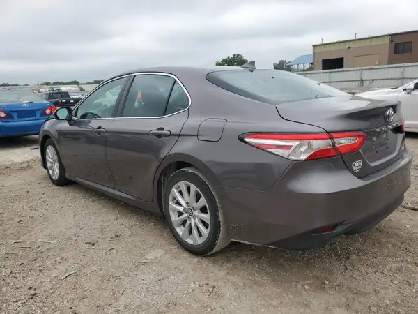 4T1B11HK3KU787695 2019 TOYOTA CAMRY - Image 2
