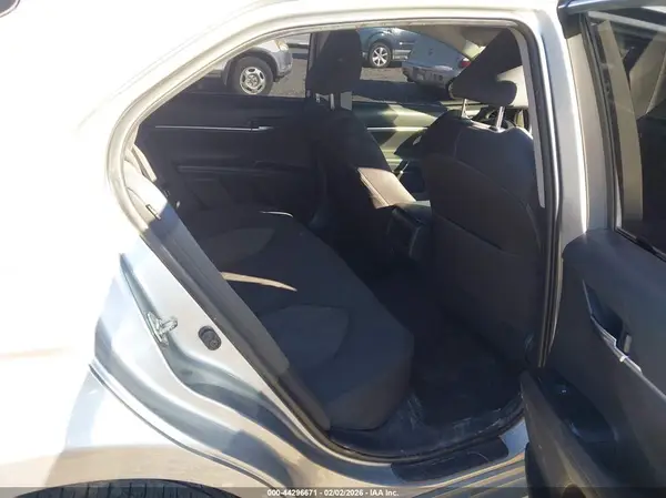 4T1B11HK3KU787714 2019 TOYOTA CAMRY - Image 8