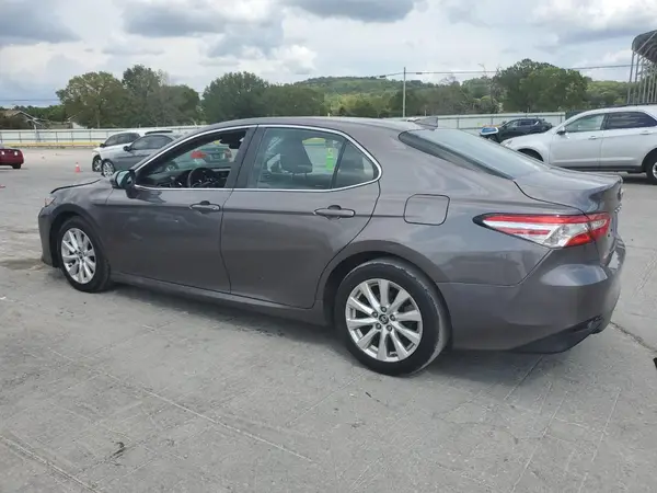 4T1B11HK3KU790239 2019 TOYOTA CAMRY - Image 2