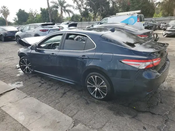 4T1B11HK3KU792427 2019 TOYOTA CAMRY - Image 2