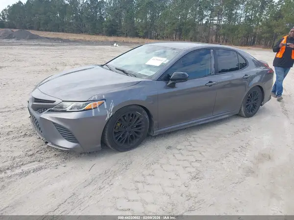 4T1B11HK3KU792797 2019 TOYOTA CAMRY - Image 2