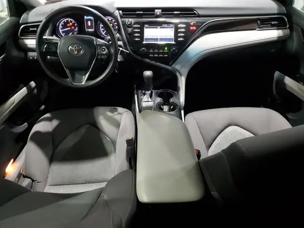 4T1B11HK3KU793917 2019 TOYOTA CAMRY - Image 8