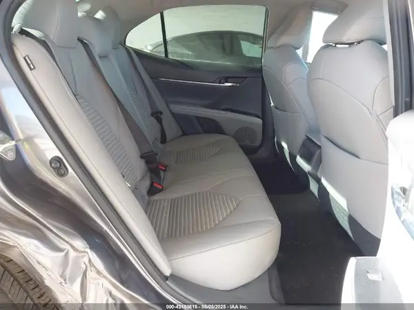 4T1B11HK3KU795392 2019 TOYOTA CAMRY - Image 8