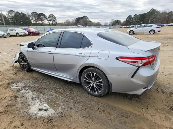 4T1B11HK3KU795635 2019 TOYOTA CAMRY - Image 2
