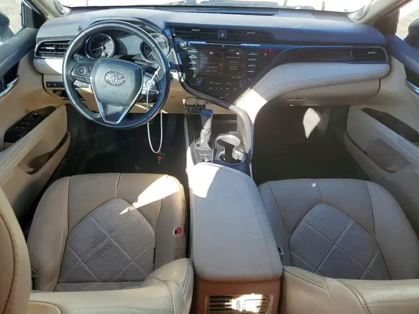 4T1B11HK3KU800381 2019 TOYOTA CAMRY - Image 8