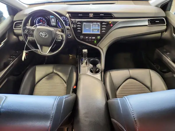 4T1B11HK3KU800767 2019 TOYOTA CAMRY - Image 8