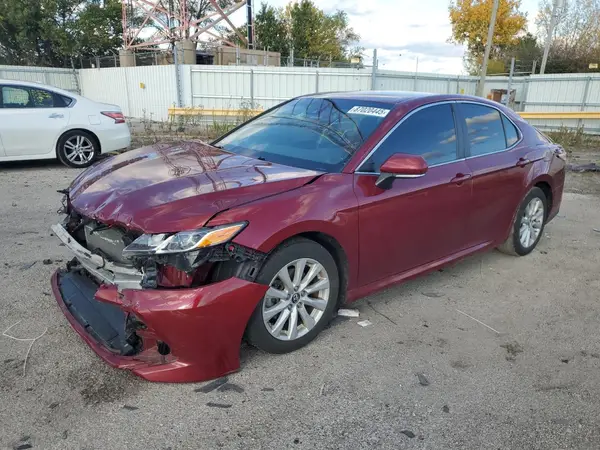 4T1B11HK3KU800820 2019 TOYOTA CAMRY - Image 1