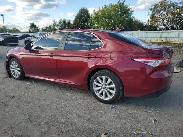 4T1B11HK3KU800820 2019 TOYOTA CAMRY - Image 2