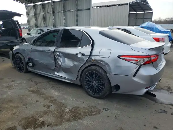 4T1B11HK3KU801059 2019 TOYOTA CAMRY - Image 2