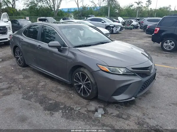 4T1B11HK3KU801451 2019 TOYOTA CAMRY - Image 1