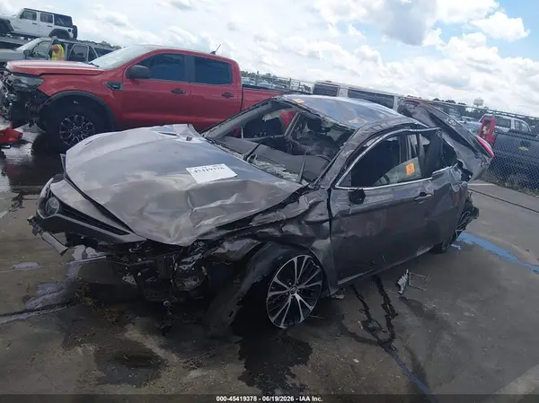 4T1B11HK3KU803765 2019 TOYOTA CAMRY - Image 2