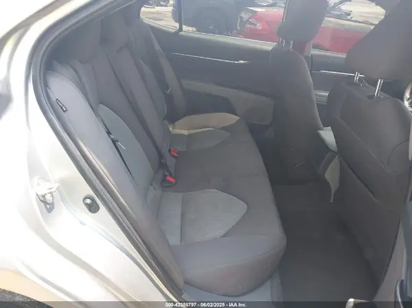 4T1B11HK3KU803815 2019 TOYOTA CAMRY - Image 8