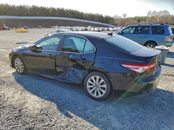 4T1B11HK3KU804995 2019 TOYOTA CAMRY - Image 2