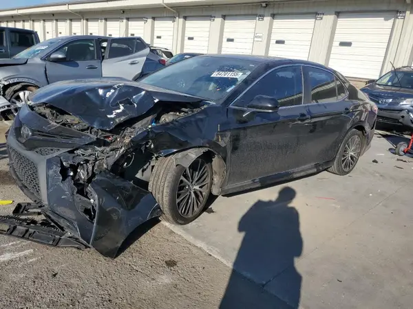 4T1B11HK3KU808142 2019 TOYOTA CAMRY - Image 1