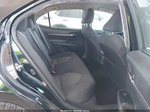4T1B11HK3KU808755 2019 TOYOTA CAMRY - Image 8